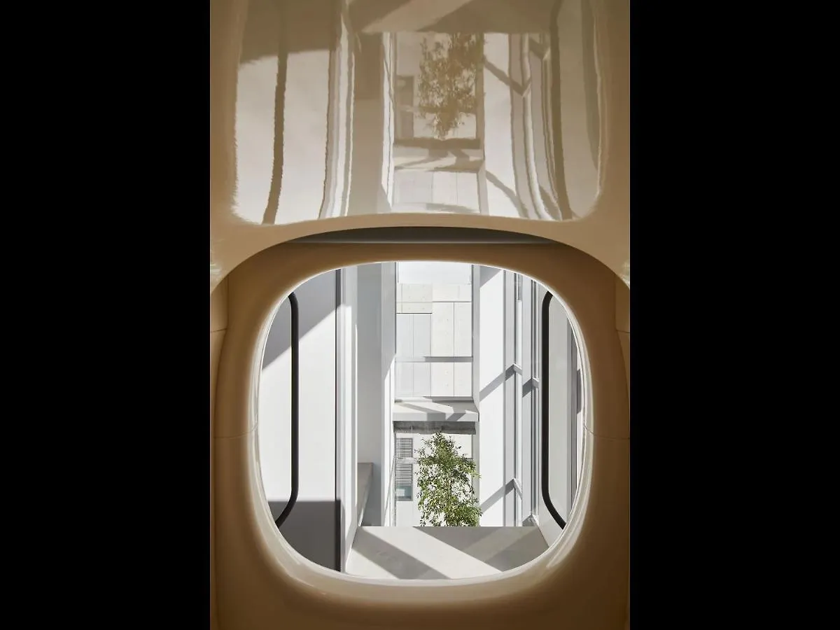 9H Nine Hours Hamamatsucho Sleep Lab Tokyo Capsule hotel