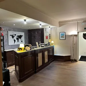 https://hotel-taormina-brussels-airport.hotelsghent.com